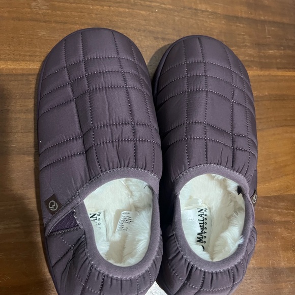 Magellan Outdoors Quilted Slippers - Purple- Size: 8 (NWOT) - Picture 4 of 8